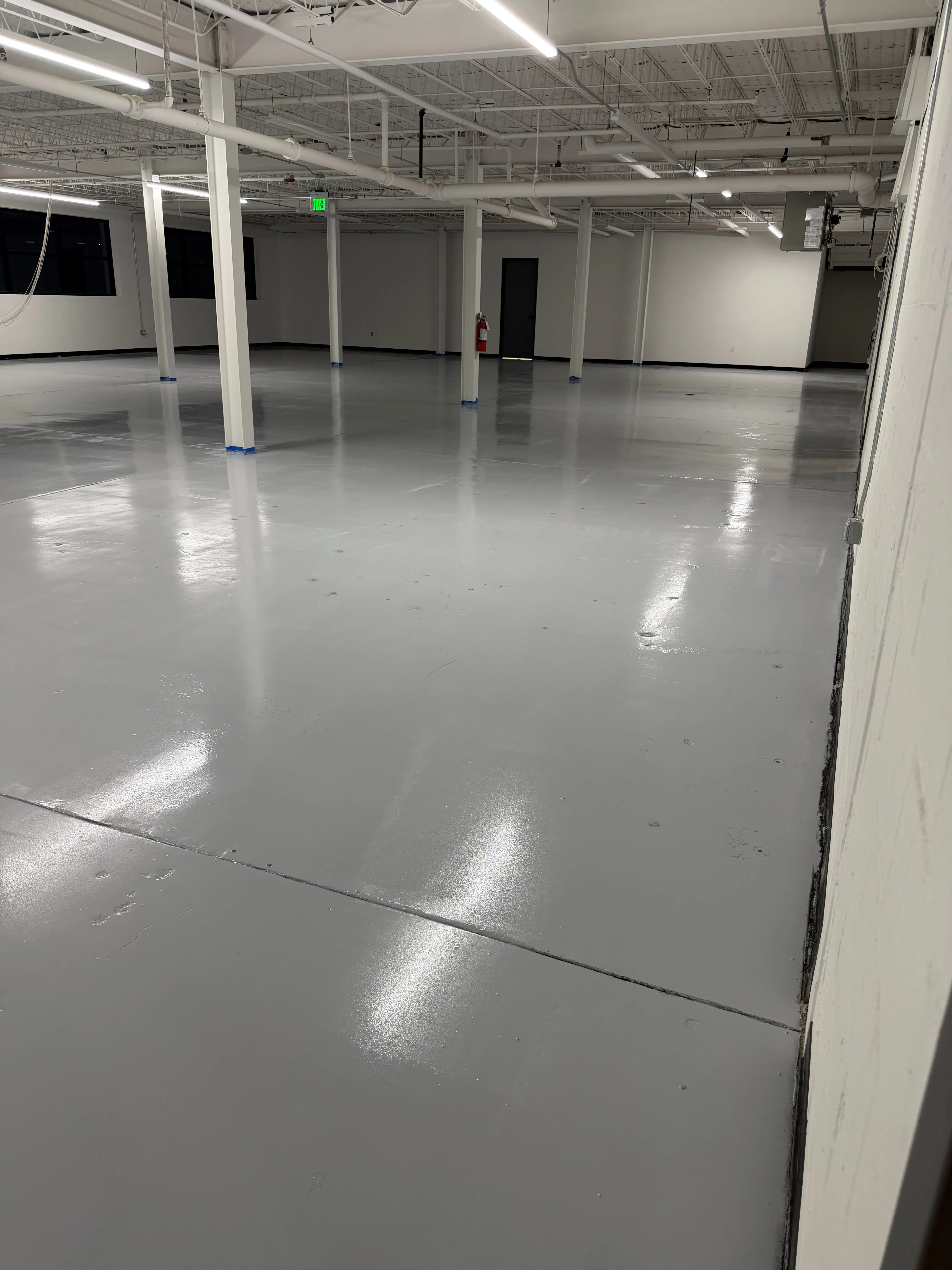 Solid Color Epoxy for Commercial Spaces